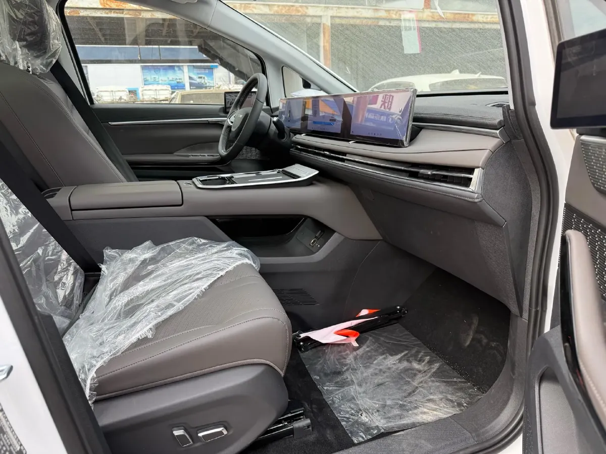 2024 MAXUS DaJia 7 BEV 90KWH,autocango,china used car exporter,china ev exporter,chinese used car exporter,chinese used ev exporter