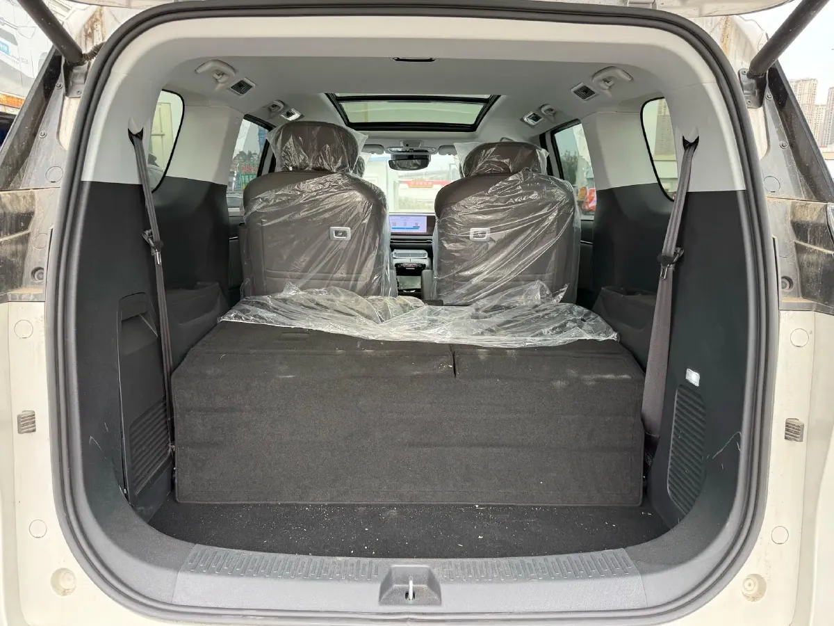 2024 MAXUS DaJia 7 BEV 90KWH,autocango,china used car exporter,china ev exporter,chinese used car exporter,chinese used ev exporter