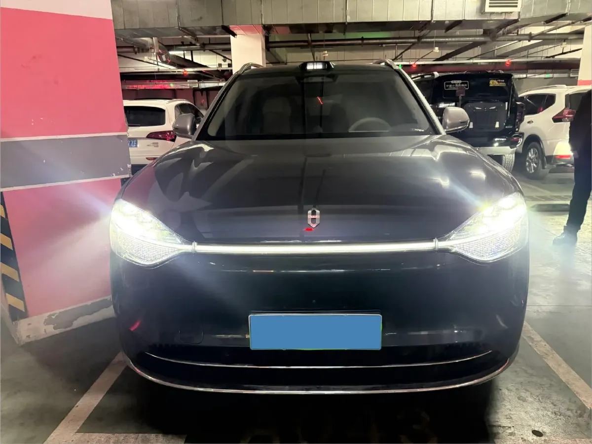 2024 AITO AITO M9 1.5T 152HP L4 REEV 42KWH,autocango,china used car exporter,china ev exporter,chinese used car exporter,chinese used ev exporter