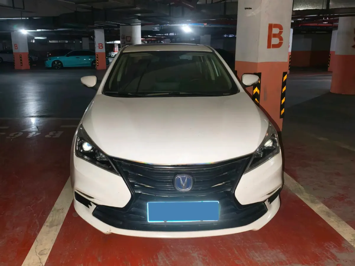 2021 ChangAn Eado DT 1.6L 125HP L4 4AT,autocango,china used car exporter,china ev exporter,chinese used car exporter,chinese used ev exporter