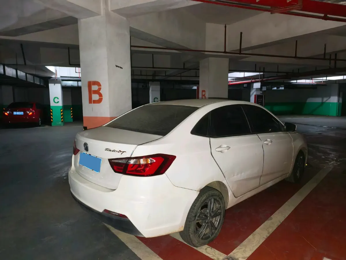 2021 ChangAn Eado DT 1.6L 125HP L4 4AT,autocango,china used car exporter,china ev exporter,chinese used car exporter,chinese used ev exporter