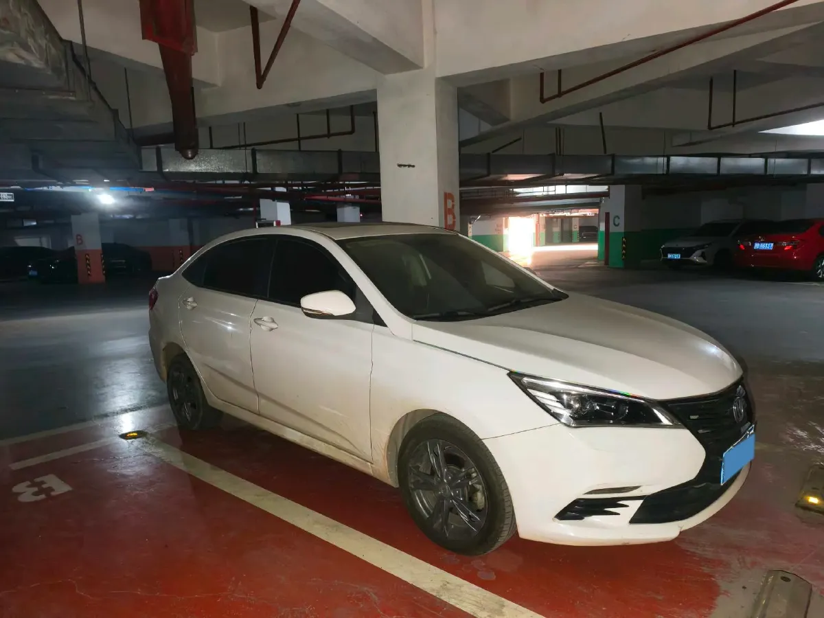 2021 ChangAn Eado DT 1.6L 125HP L4 4AT,autocango,china used car exporter,china ev exporter,chinese used car exporter,chinese used ev exporter