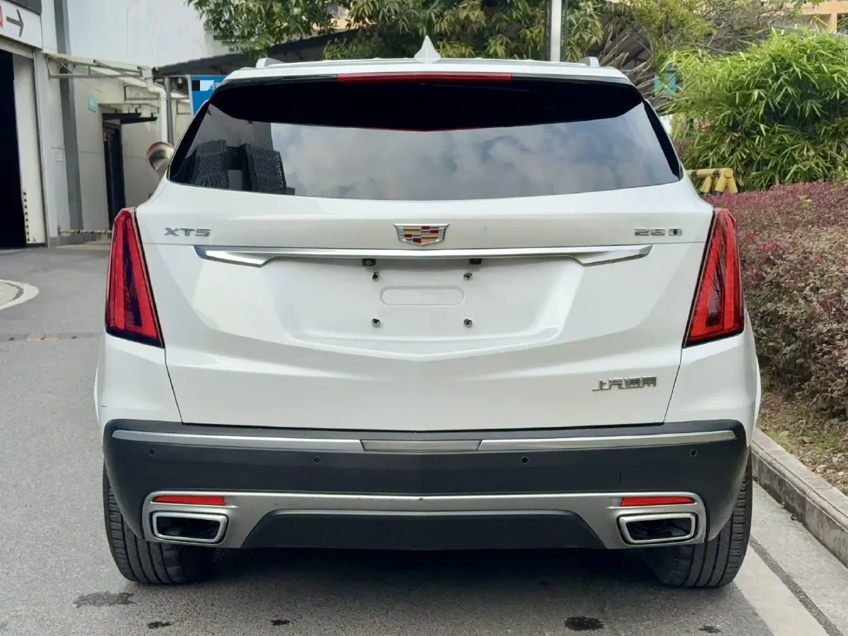 2020 Cadillac XT5 2.0T 237HP L4 9AT,autocango,china used car exporter,china ev exporter,chinese used car exporter,chinese used ev exporter