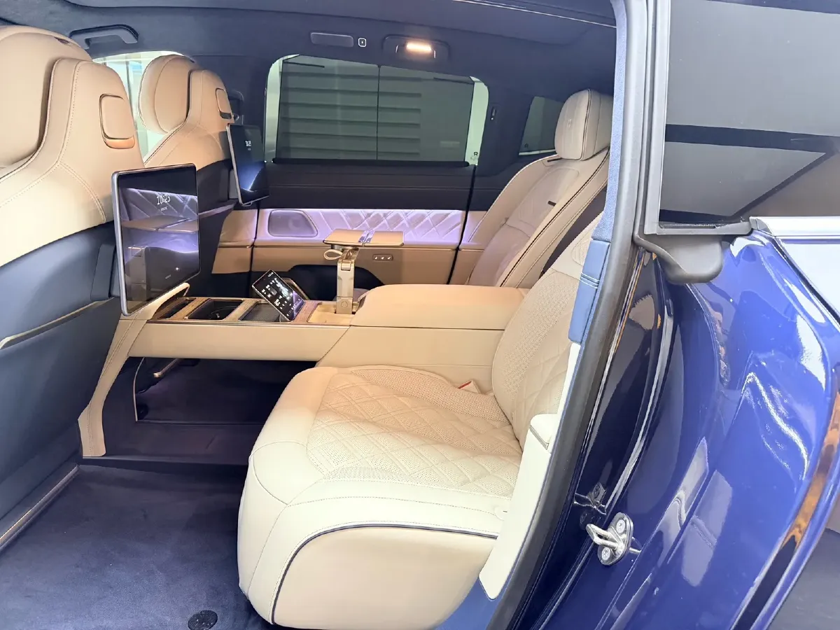 2025 NIO ET9 BEV 100KWH,autocango,china used car exporter,china ev exporter,chinese used car exporter,chinese used ev exporter