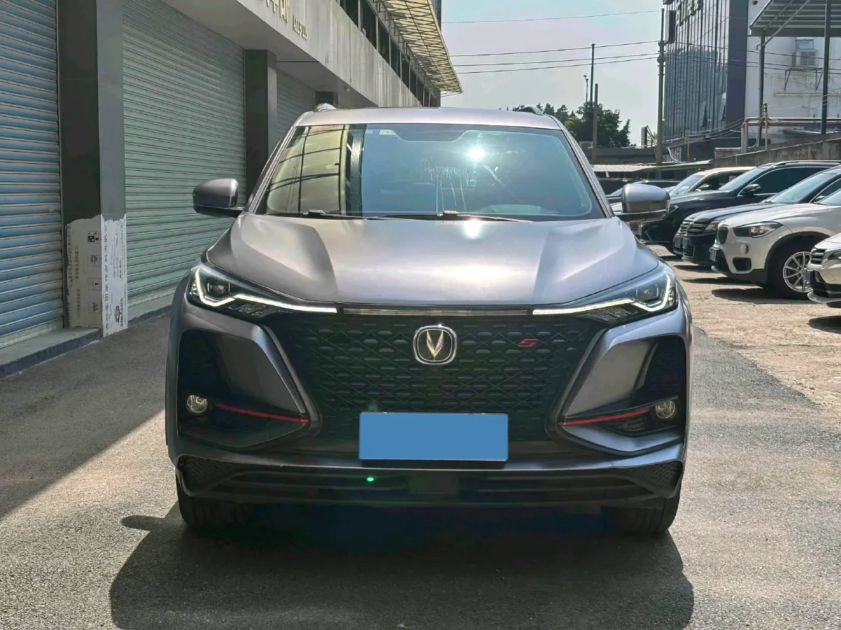 2021 ChangAn CS75 Plus 1.5T 178HP L4 6AT,autocango,china used car exporter,china ev exporter,chinese used car exporter,chinese used ev exporter
