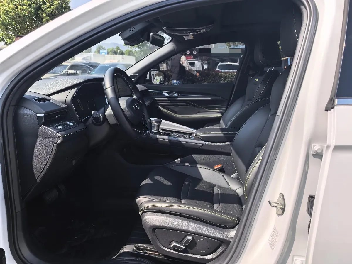 2023 Geely Preface 1.5T 181HP L4 7DCT,autocango,china used car exporter,china ev exporter,chinese used car exporter,chinese used ev exporter