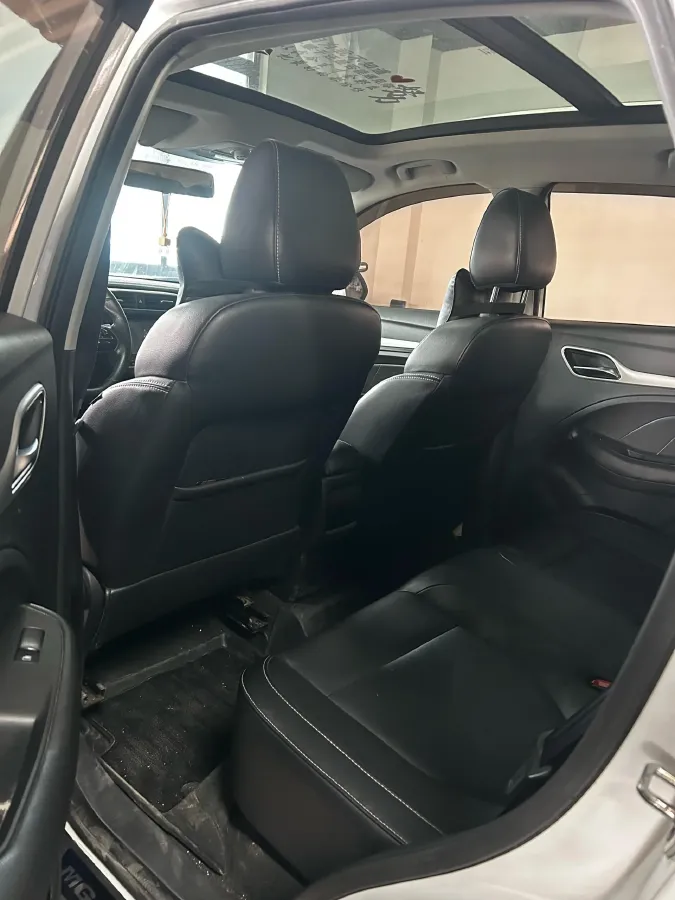 2017 MG ZS 1.5L 120HP L4 5MT,autocango,china used car exporter,china ev exporter,chinese used car exporter,chinese used ev exporter