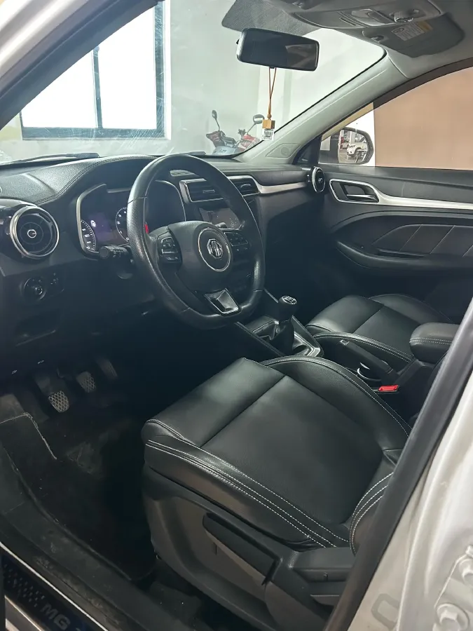 2017 MG ZS 1.5L 120HP L4 5MT,autocango,china used car exporter,china ev exporter,chinese used car exporter,chinese used ev exporter