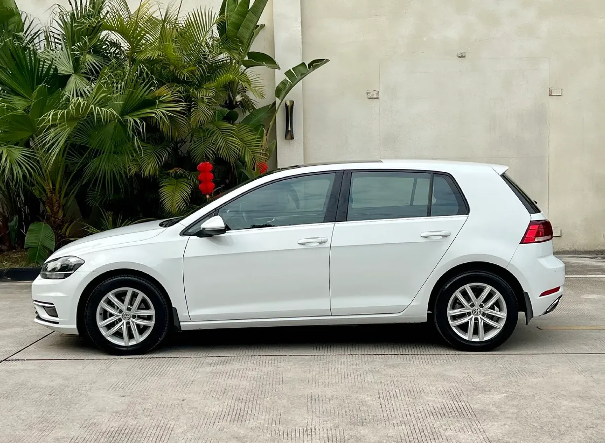 2018 Volkswagen Golf 1.4T 131HP L4 7DCT,autocango,china used car exporter,china ev exporter,chinese used car exporter,chinese used ev exporter