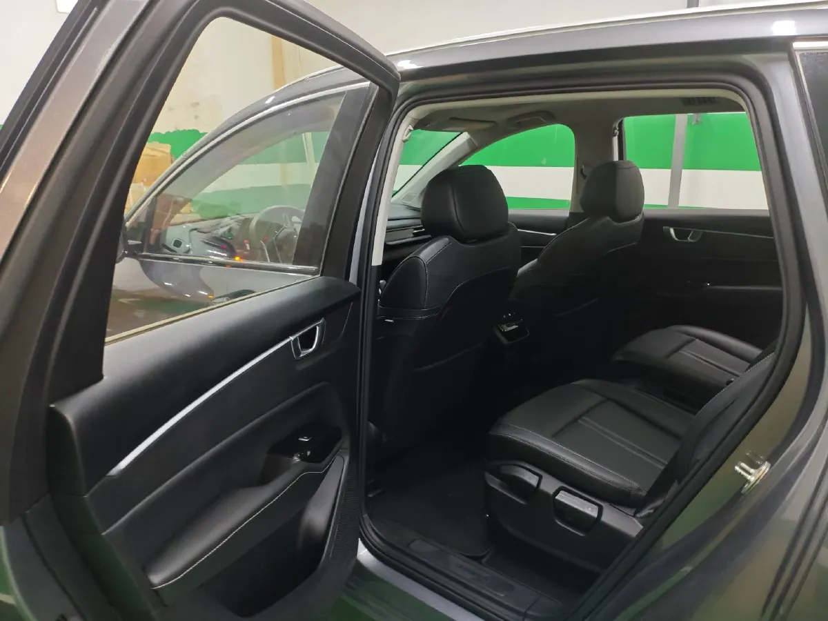 2020 WuLing KaiJie 1.5T 147HP L4 CVT,autocango,china used car exporter,china ev exporter,chinese used car exporter,chinese used ev exporter