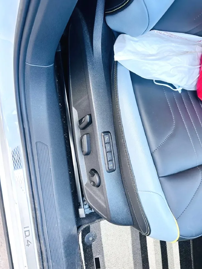 2023 Volkswagen ID.4 X BEV 83.4KWH,autocango,china used car exporter,china ev exporter,chinese used car exporter,chinese used ev exporter