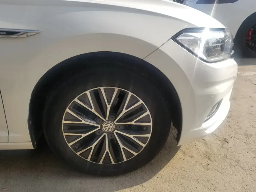 2019 Jeep Renegade 1.3T 173HP L4 7DCT,autocango,china used car exporter,china ev exporter,chinese used car exporter,chinese used ev exporter