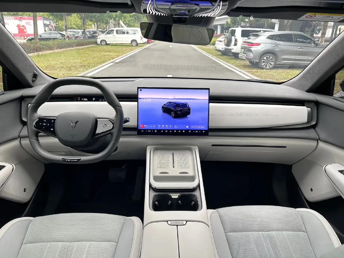 2024 Voyah ZhiYin BEV 79KWH,autocango,china used car exporter,china ev exporter,chinese used car exporter,chinese used ev exporter