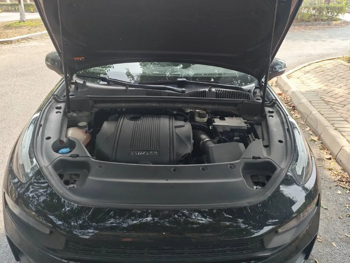 2022 LYNK&CO 03 1.5T 180HP L3 7DCT,autocango,china used car exporter,china ev exporter,chinese used car exporter,chinese used ev exporter