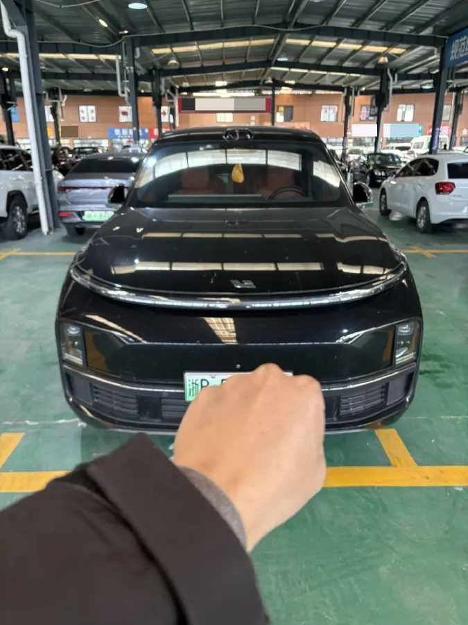 2022 Li L9 Range Extended 154HP REEV 42.6KWH,autocango,china used car exporter,china ev exporter,chinese used car exporter,chinese used ev exporter
