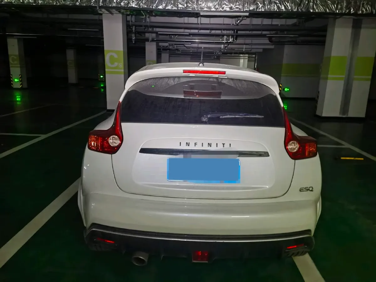 2014 Infiniti ESQ 1.6L 116HP L4 CVT,autocango,china used car exporter,china ev exporter,chinese used car exporter,chinese used ev exporter