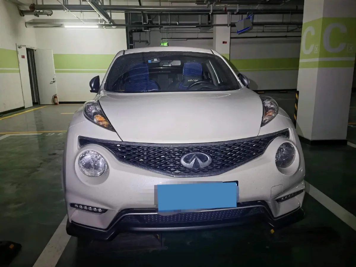 2014 Infiniti ESQ 1.6L 116HP L4 CVT,autocango,china used car exporter,china ev exporter,chinese used car exporter,chinese used ev exporter