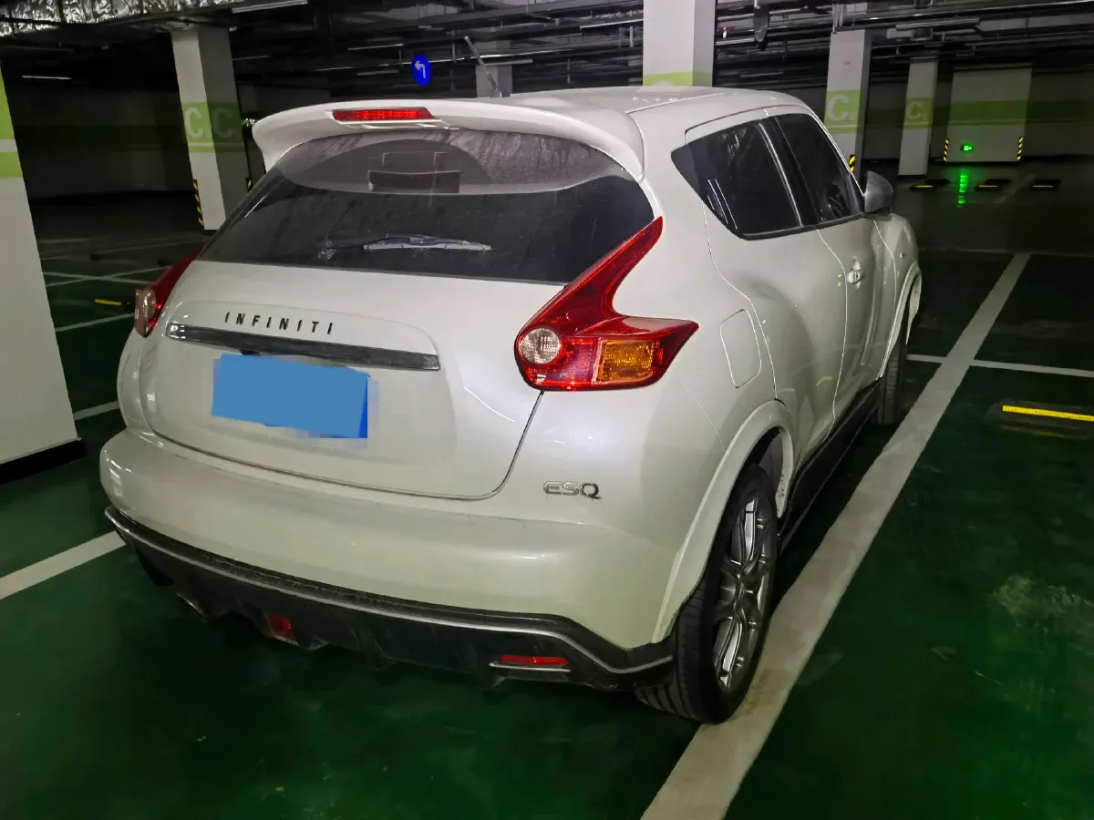 2014 Infiniti ESQ 1.6L 116HP L4 CVT,autocango,china used car exporter,china ev exporter,chinese used car exporter,chinese used ev exporter
