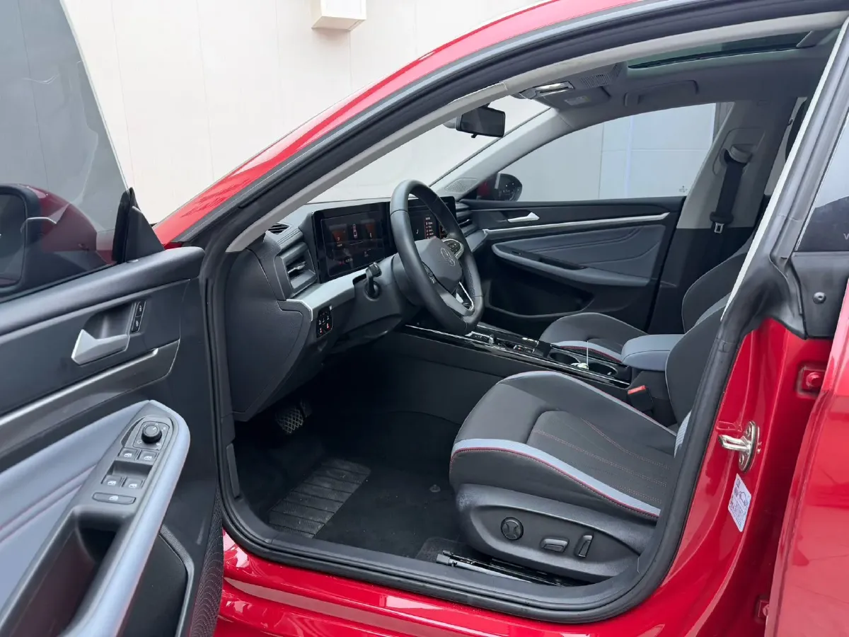 2022 Volkswagen Lavida 1.4T 150HP L4 7DCT,autocango,china used car exporter,china ev exporter,chinese used car exporter,chinese used ev exporter