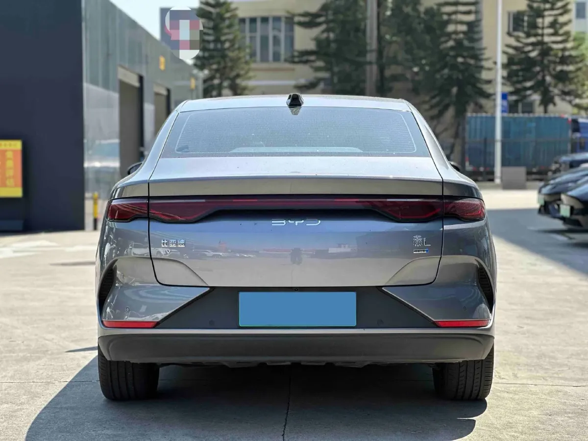 2025 BYD QinL BEV,autocango,china used car exporter,china ev exporter,chinese used car exporter,chinese used ev exporter