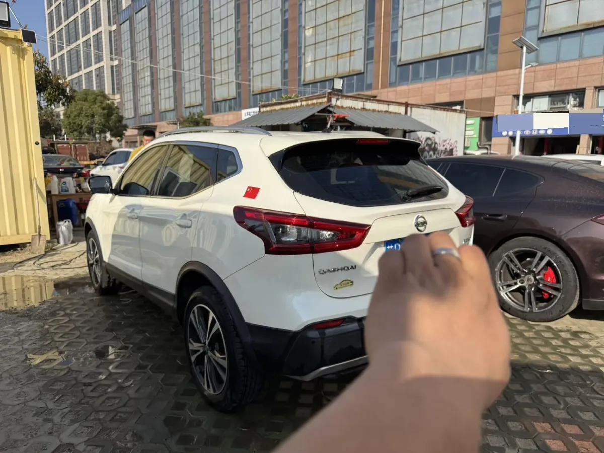 2021 Nissan Qashqai 2.0L 151HP L4 CVT,autocango,china used car exporter,china ev exporter,chinese used car exporter,chinese used ev exporter