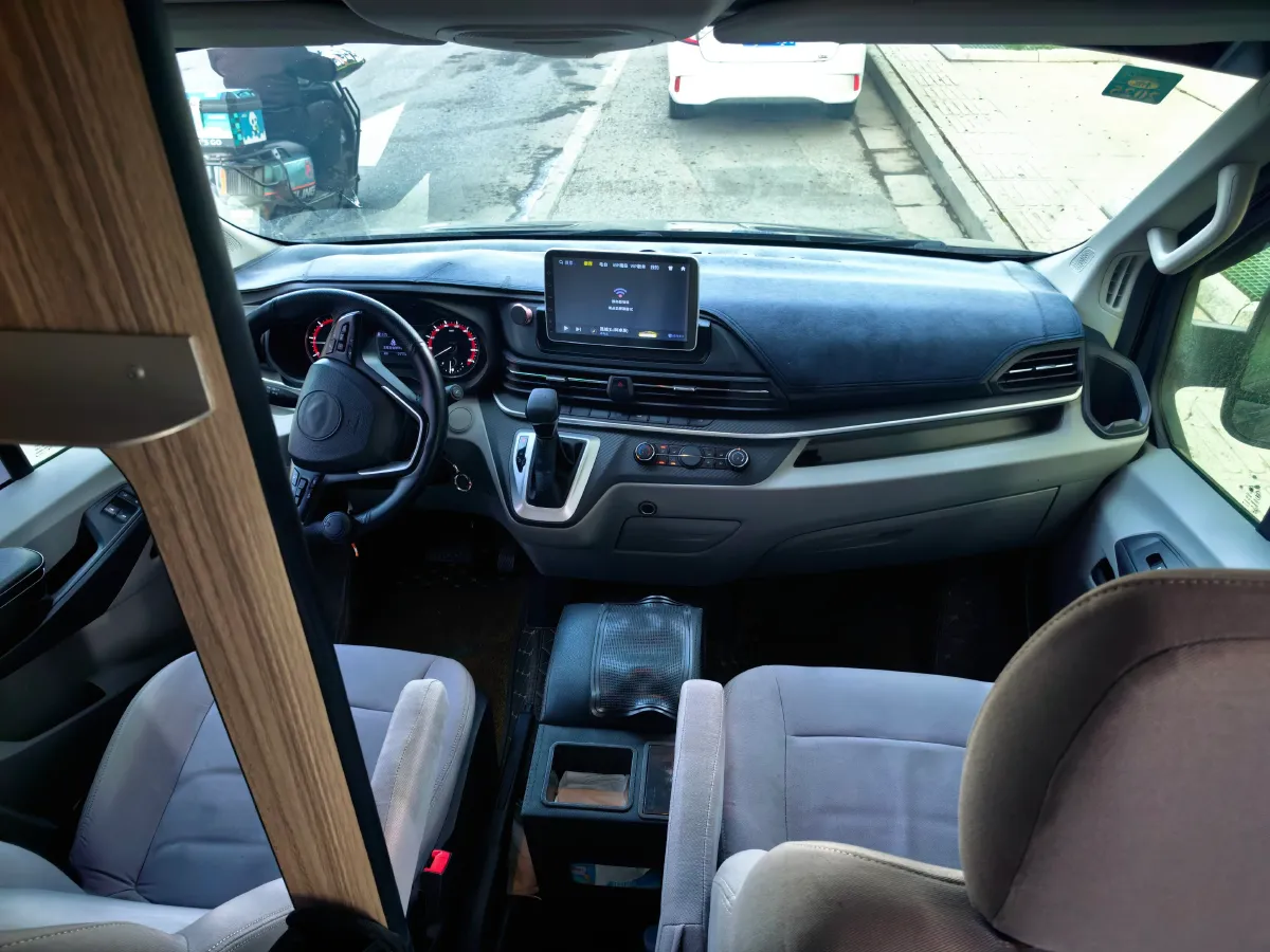 2019 MAXUS XinTu V90 2.0T 148HP L4 6AT,autocango,china used car exporter,china ev exporter,chinese used car exporter,chinese used ev exporter