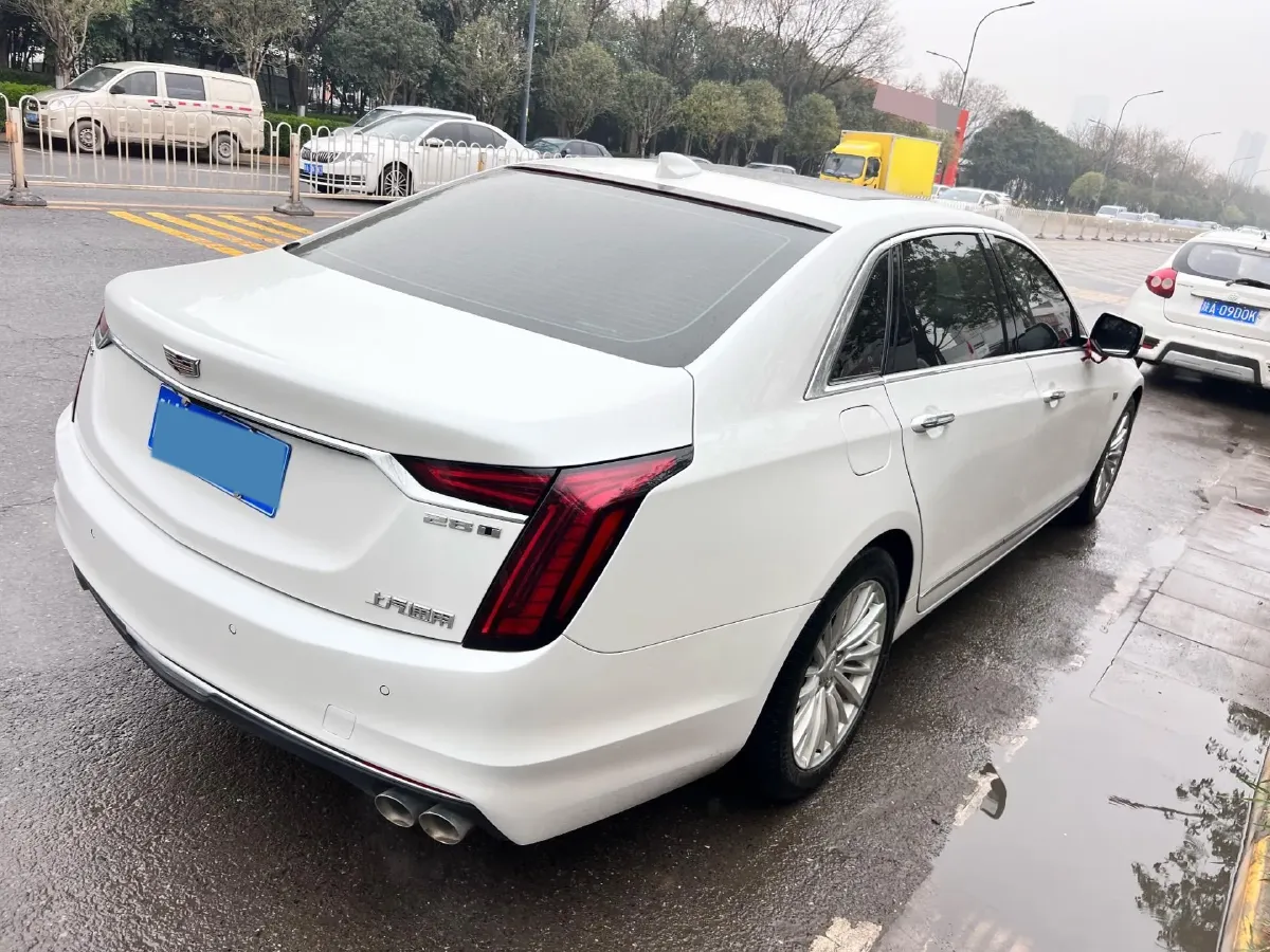 2022 Cadillac CT6 2.0T 237HP L4 10AT,autocango,china used car exporter,china ev exporter,chinese used car exporter,chinese used ev exporter