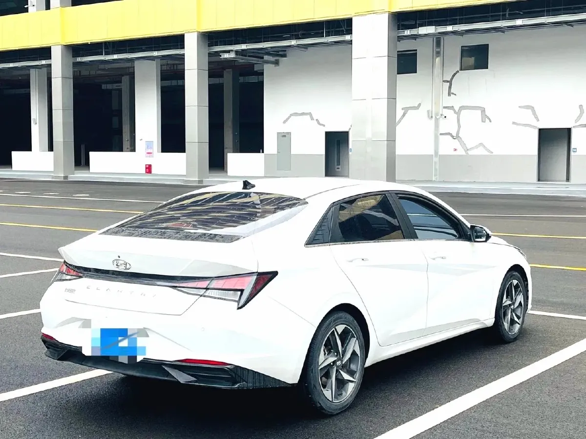 2022 Hyundai Elantra 1.5L 115HP L4 CVT,autocango,china used car exporter,china ev exporter,chinese used car exporter,chinese used ev exporter