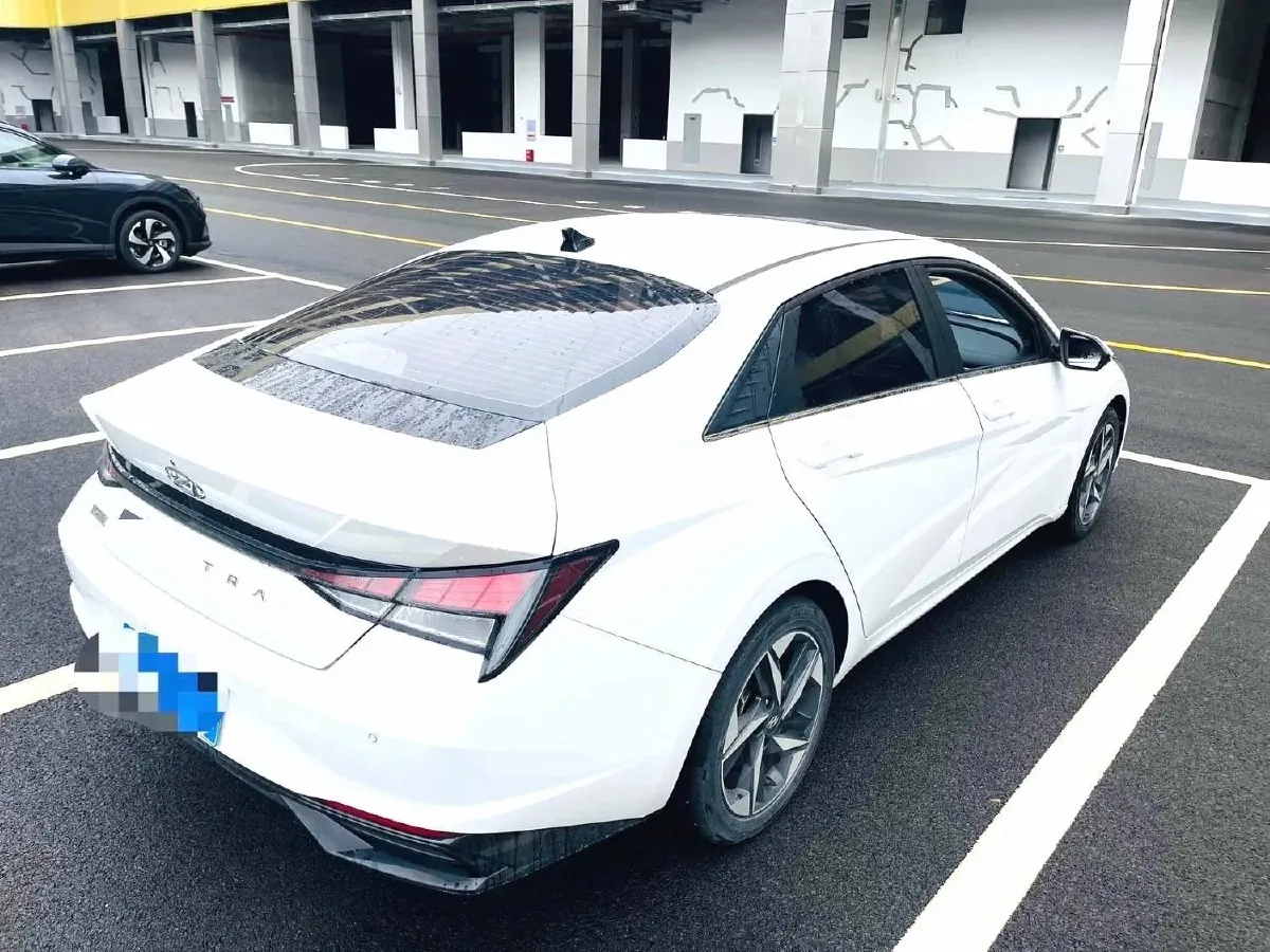 2022 Hyundai Elantra 1.5L 115HP L4 CVT,autocango,china used car exporter,china ev exporter,chinese used car exporter,chinese used ev exporter