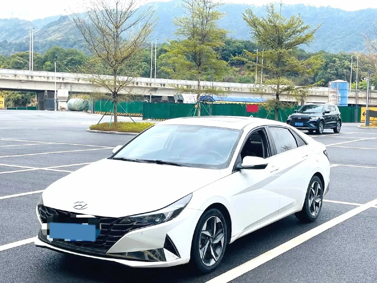 2022 Hyundai Elantra 1.5L 115HP L4 CVT,autocango,china used car exporter,china ev exporter,chinese used car exporter,chinese used ev exporter