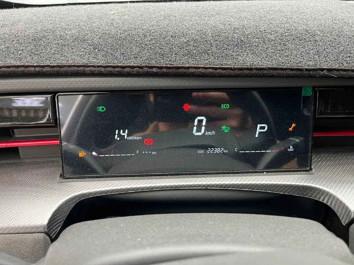 2022 Jetour DASHING 1.6T 197HP L4 7DCT,autocango,china used car exporter,china ev exporter,chinese used car exporter,chinese used ev exporter