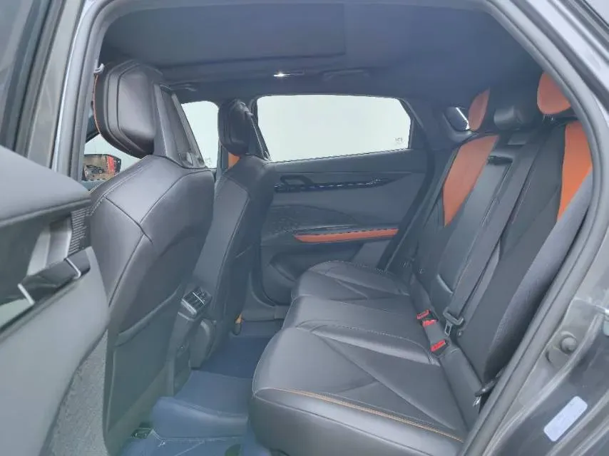 2022 ChangAn UNI-V 1.5T 188HP L4 7DCT,autocango,china used car exporter,china ev exporter,chinese used car exporter,chinese used ev exporter