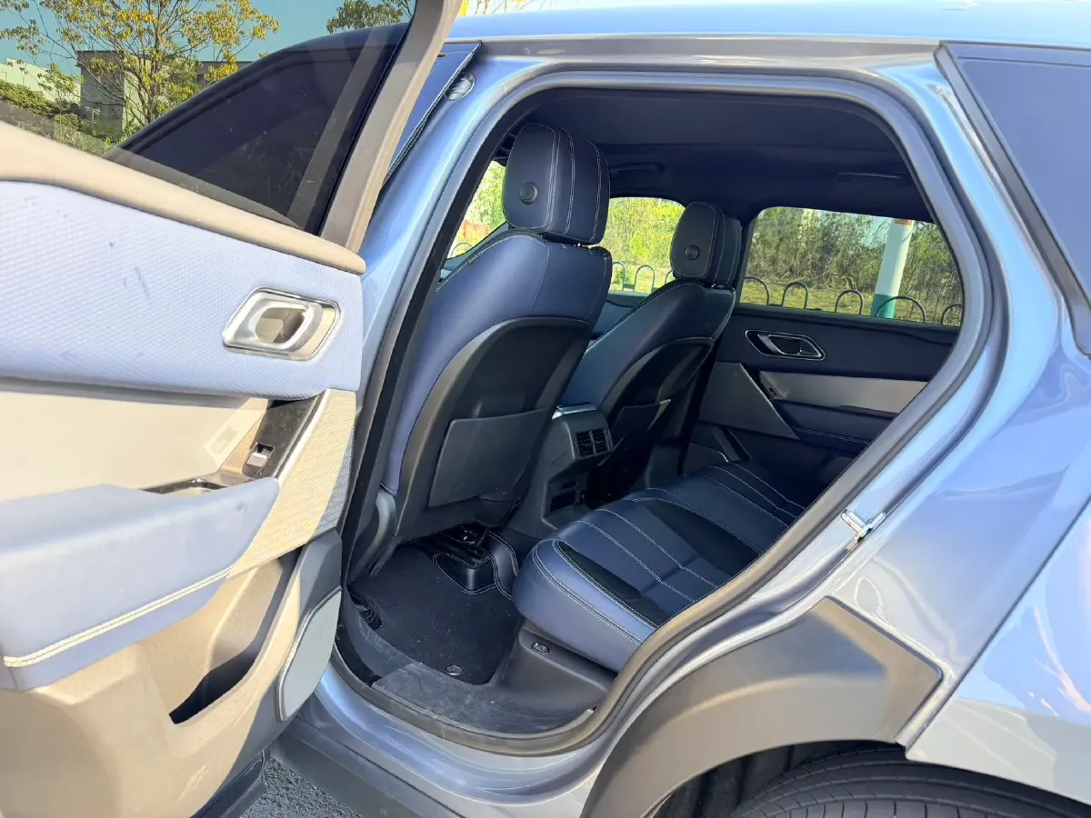 2021 Land Rover Range Rover Velar 3.0T 340HP L6 8AT,autocango,china used car exporter,china ev exporter,chinese used car exporter,chinese used ev exporter