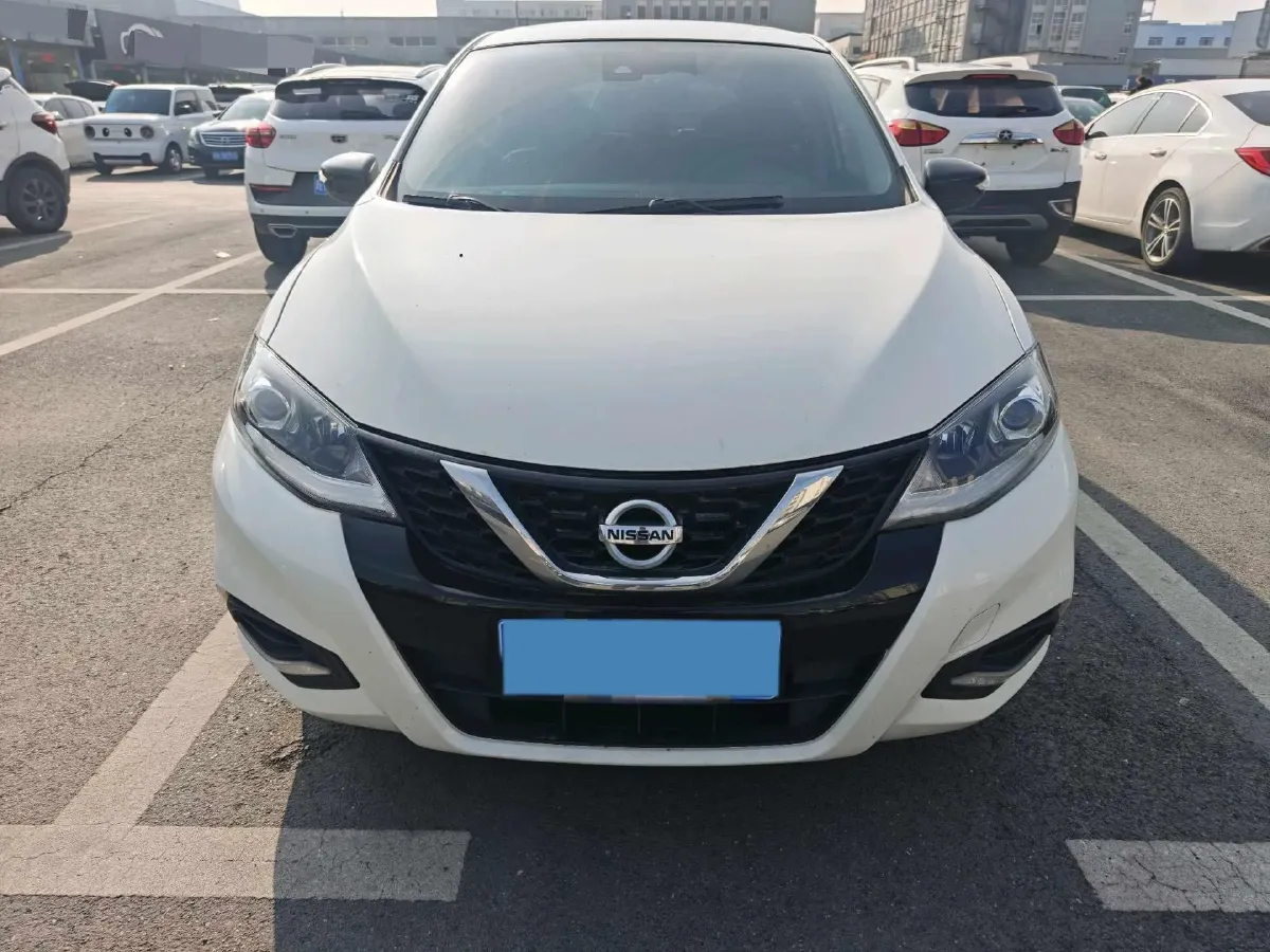 2021 Nissan Tiida 1.6L 122HP L4 CVT,autocango,china used car exporter,china ev exporter,chinese used car exporter,chinese used ev exporter