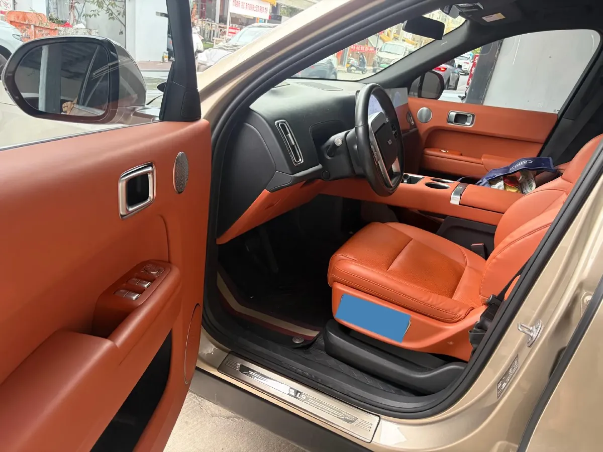 2023 Li L9 Range Extended 154HP REEV 42.6KWH,autocango,china used car exporter,china ev exporter,chinese used car exporter,chinese used ev exporter