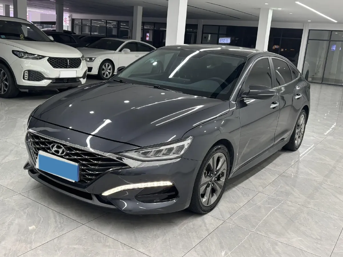 2019 Hyundai La Festa 1.6T 190HP L4 7DCT,autocango,china used car exporter,china ev exporter,chinese used car exporter,chinese used ev exporter