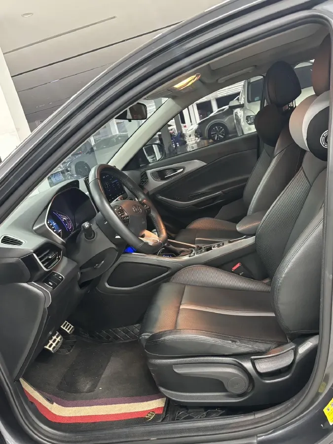 2019 Hyundai La Festa 1.6T 190HP L4 7DCT,autocango,china used car exporter,china ev exporter,chinese used car exporter,chinese used ev exporter