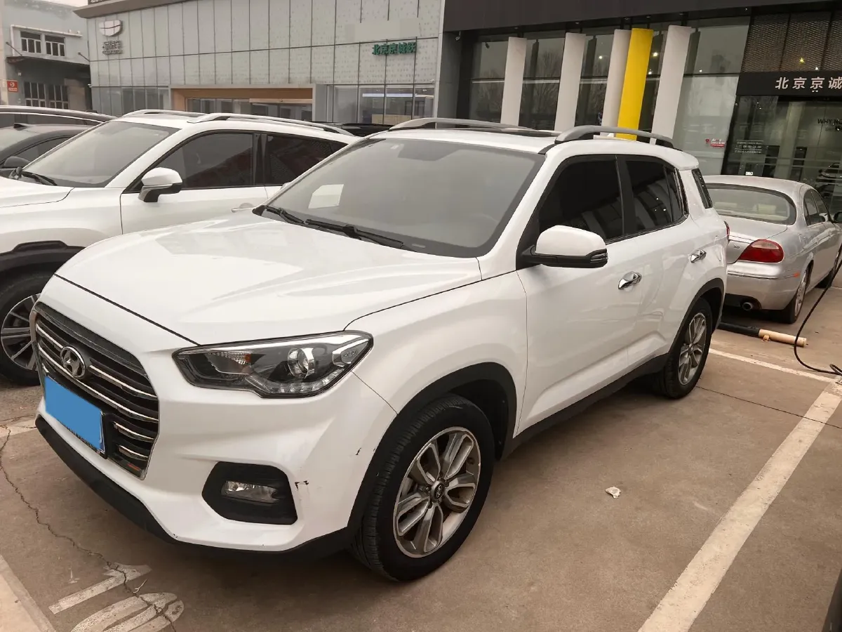 2018 Hyundai ix35 2.0L 160HP L4 6AT,autocango,china used car exporter,china ev exporter,chinese used car exporter,chinese used ev exporter
