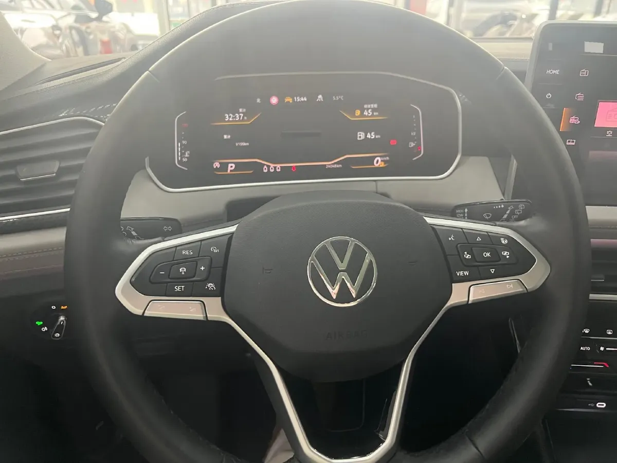 2023 Volkswagen Tayron 1.4T 150HP L4 7DCT,autocango,china used car exporter,china ev exporter,chinese used car exporter,chinese used ev exporter