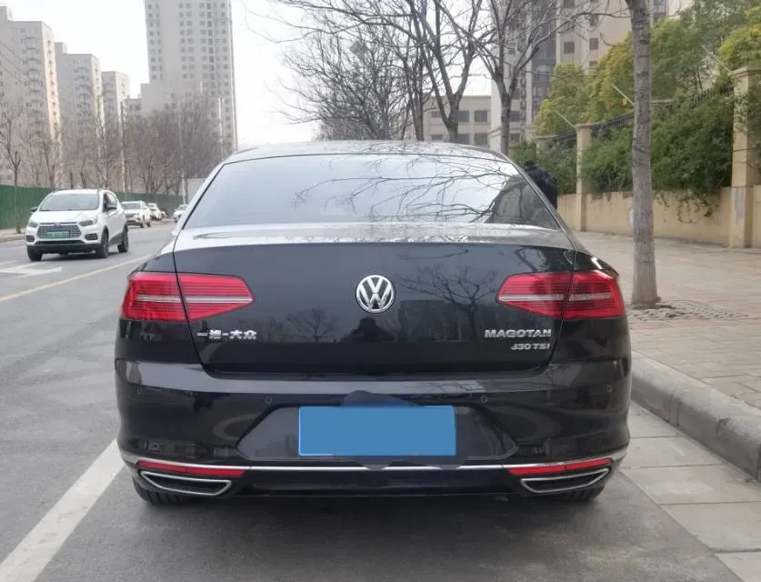 2018 Volkswagen Magotan 1.8T 180HP L4 7DCT,autocango,china used car exporter,china ev exporter,chinese used car exporter,chinese used ev exporter