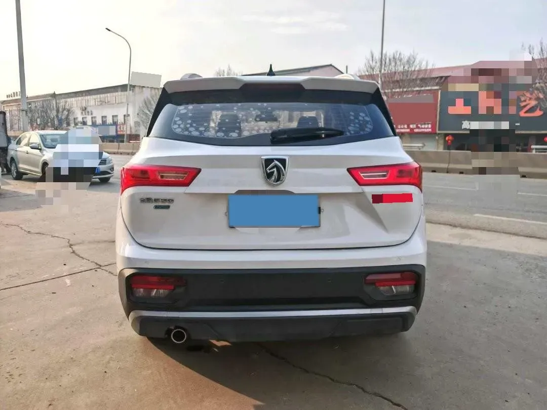 2021 BaoJun 530 1.5T 147HP L4 CVT,autocango,china used car exporter,china ev exporter,chinese used car exporter,chinese used ev exporter