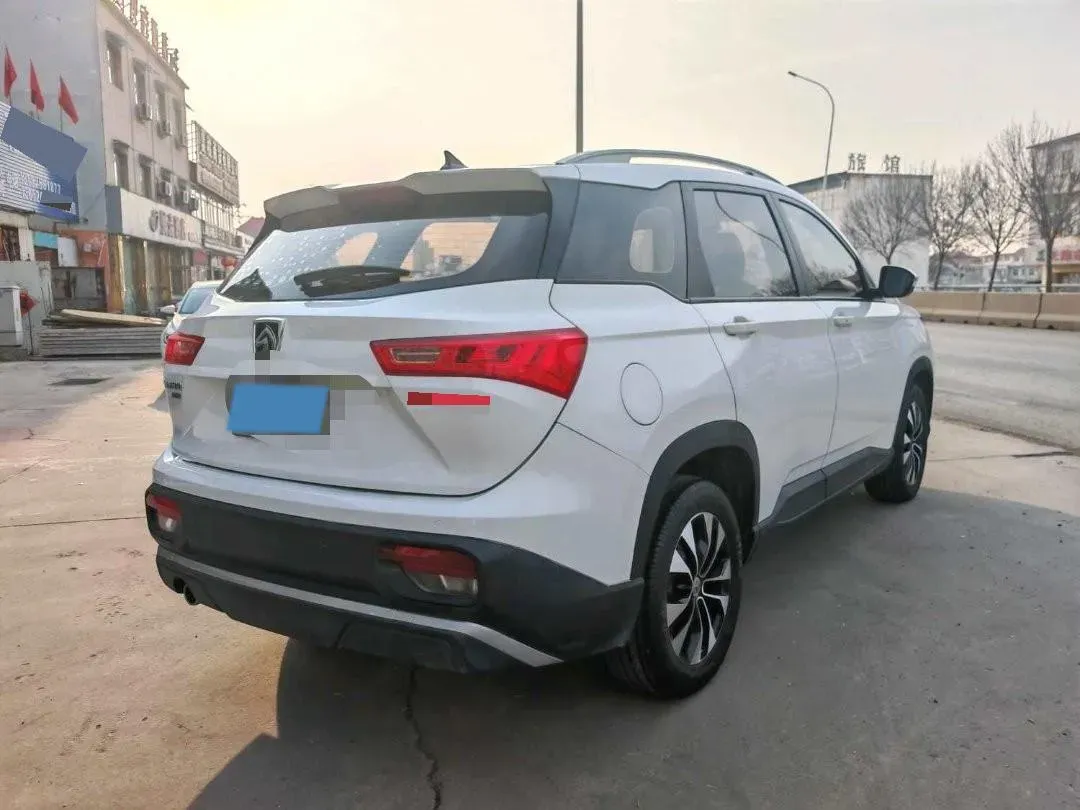 2021 BaoJun 530 1.5T 147HP L4 CVT,autocango,china used car exporter,china ev exporter,chinese used car exporter,chinese used ev exporter