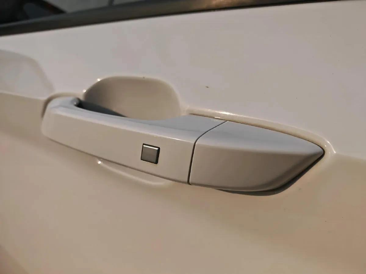 2021 BaoJun 530 1.5T 147HP L4 CVT,autocango,china used car exporter,china ev exporter,chinese used car exporter,chinese used ev exporter