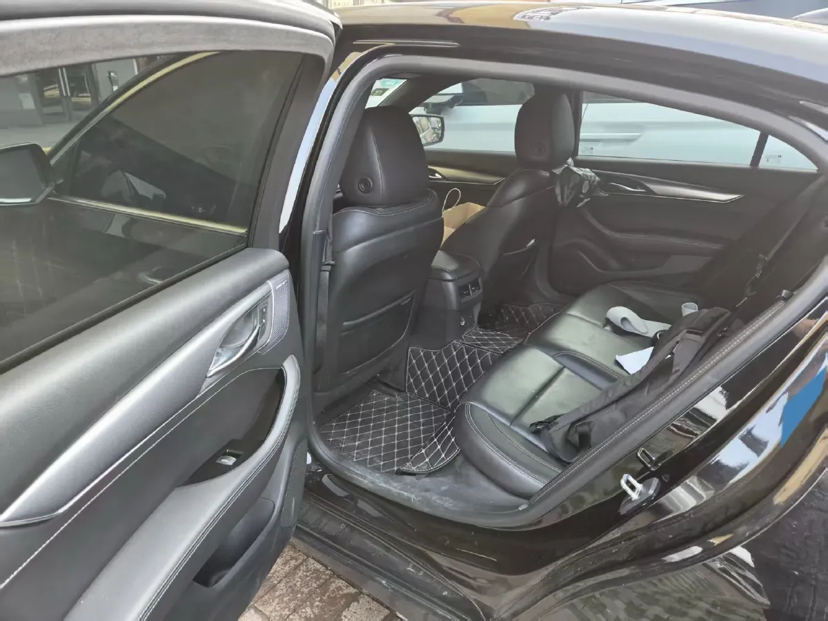 2021 Cadillac CT5 2.0T 237HP L4 10AT,autocango,china used car exporter,china ev exporter,chinese used car exporter,chinese used ev exporter