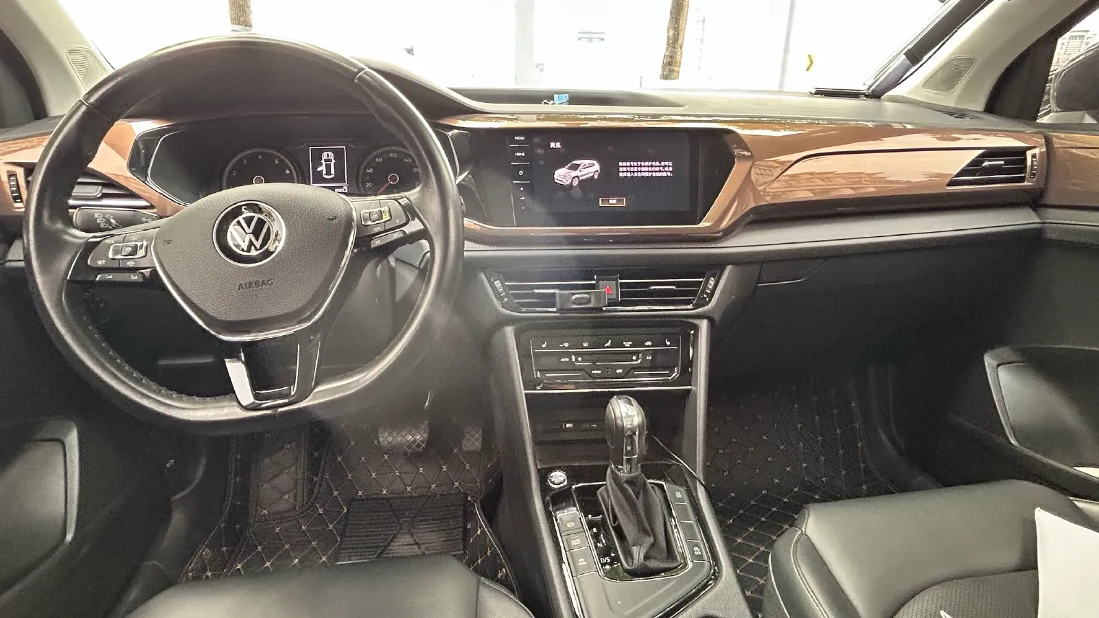 2021 Volkswagen Tharu 1.4T 150HP L4 7DCT,autocango,china used car exporter,china ev exporter,chinese used car exporter,chinese used ev exporter