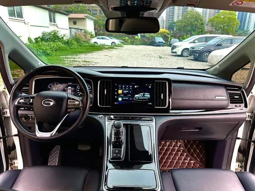 2021 GAC Trumpchi M8 2.0T 252HP L4 8AT,autocango,china used car exporter,china ev exporter,chinese used car exporter,chinese used ev exporter