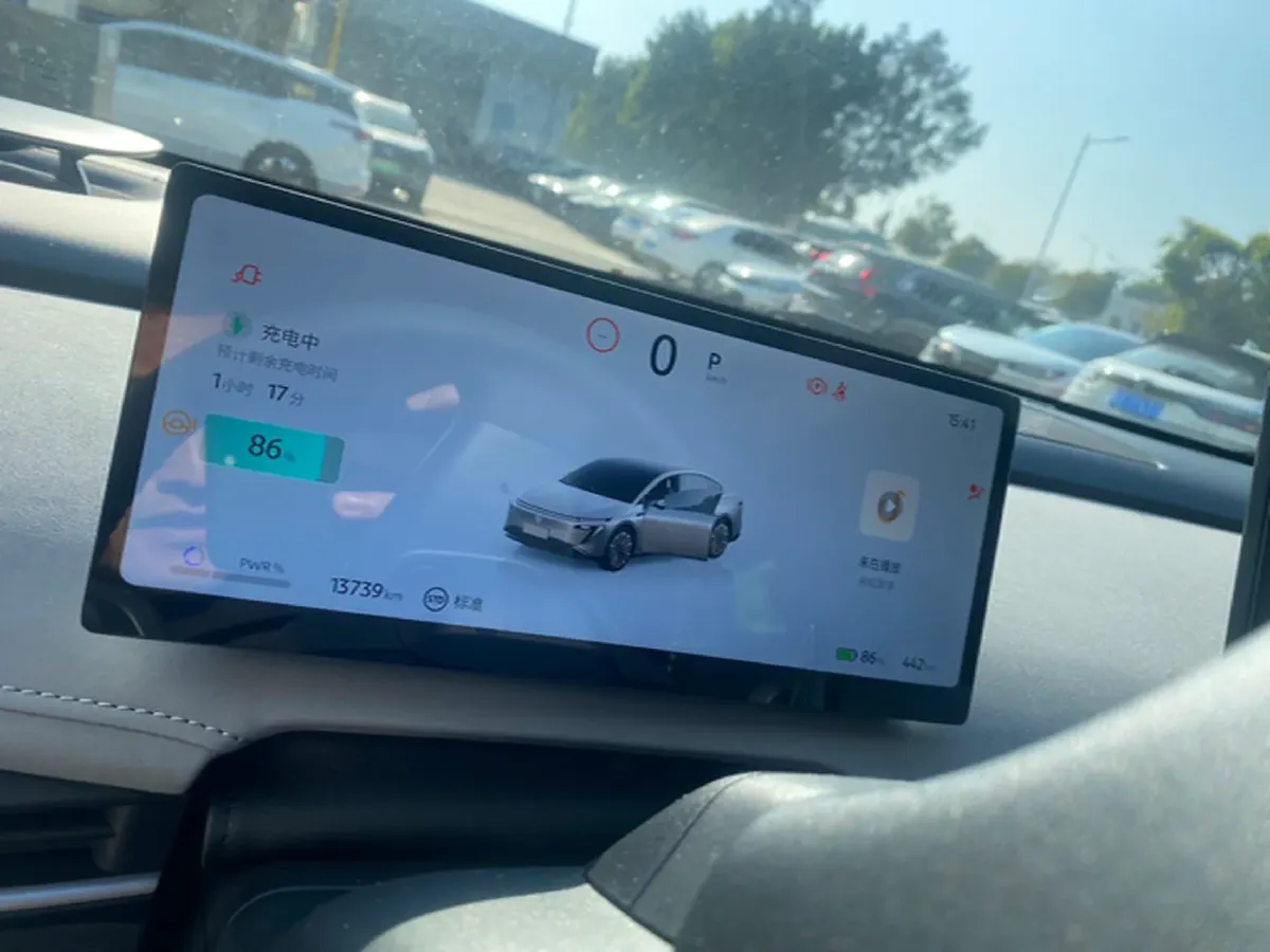 2025 Nissan N7 BEV 58KWH,autocango,china used car exporter,china ev exporter,chinese used car exporter,chinese used ev exporter