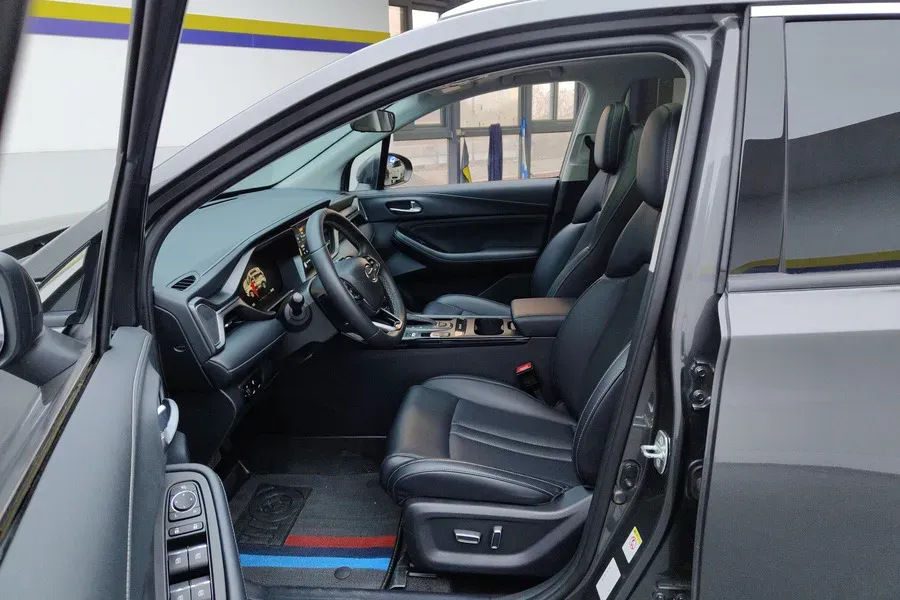 2022 GAC Trumpchi GS4 1.5T 169HP L4 6AT,autocango,china used car exporter,china ev exporter,chinese used car exporter,chinese used ev exporter