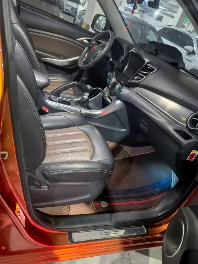 2017 BYD Song 1.5T 154HP L4 6MT,autocango,china used car exporter,china ev exporter,chinese used car exporter,chinese used ev exporter