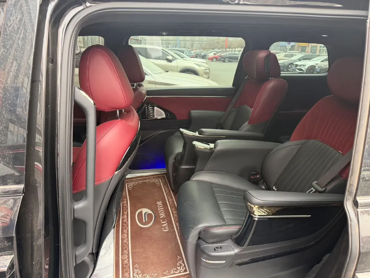 2024 GAC Trumpchi M8 2.0T 252HP L4 8AT,autocango,china used car exporter,china ev exporter,chinese used car exporter,chinese used ev exporter